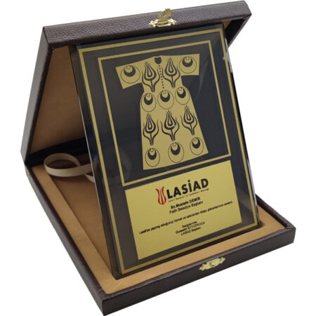 EKT-600 - Kutulu Kristal Plaket